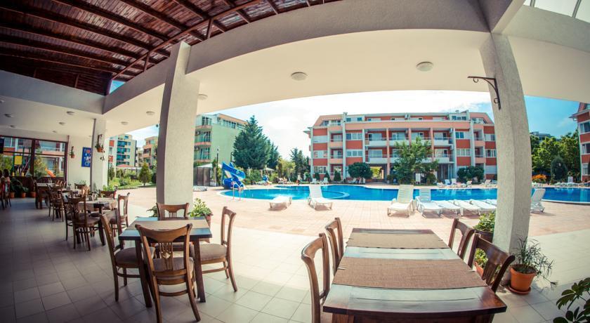 Sunny Fort Apartment Pantai Sunny Bagian luar foto