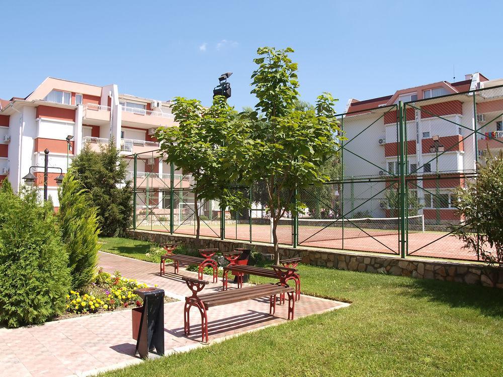 Sunny Fort Apartment Pantai Sunny Bagian luar foto
