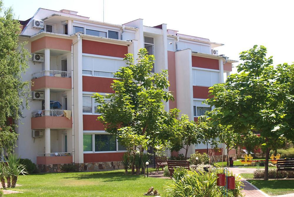 Sunny Fort Apartment Pantai Sunny Bagian luar foto