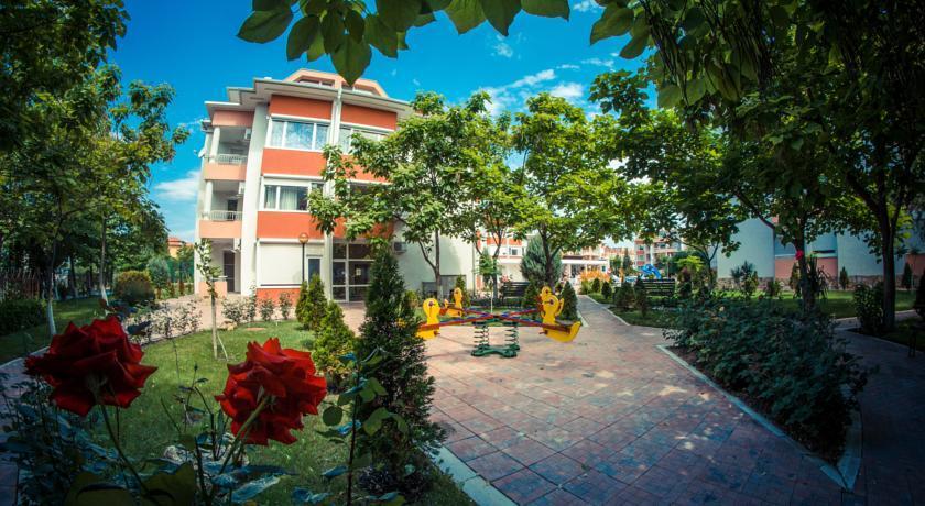 Sunny Fort Apartment Pantai Sunny Bagian luar foto